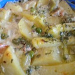 картофи със зеленчуци и сметана на фурна